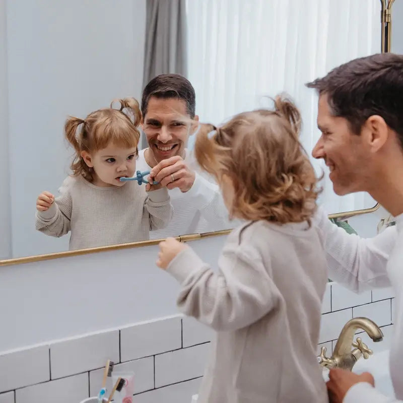 Suavinex Escova de dentes para bebés 0-2 anos, azul