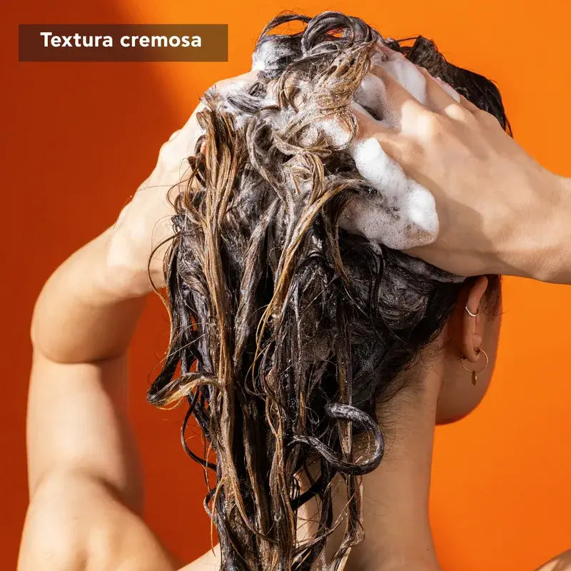 APIVITA Champô Brilho e Vitalidade com Laranja e Mel 250 ml