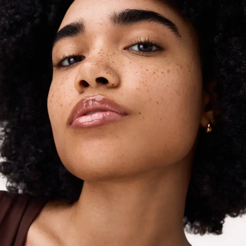 Máscara labial Catrice com péptidos Pillow Plush 010 , 12 g