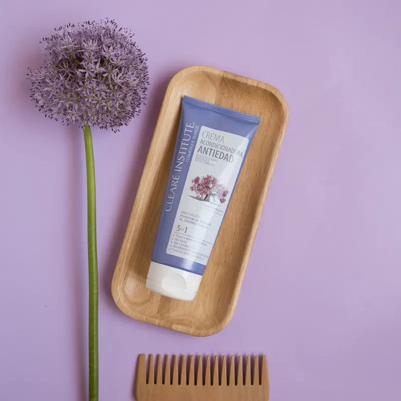 Creme Condicionador Redensificante Anti-Idade do Instituto Clearé 200 Ml.