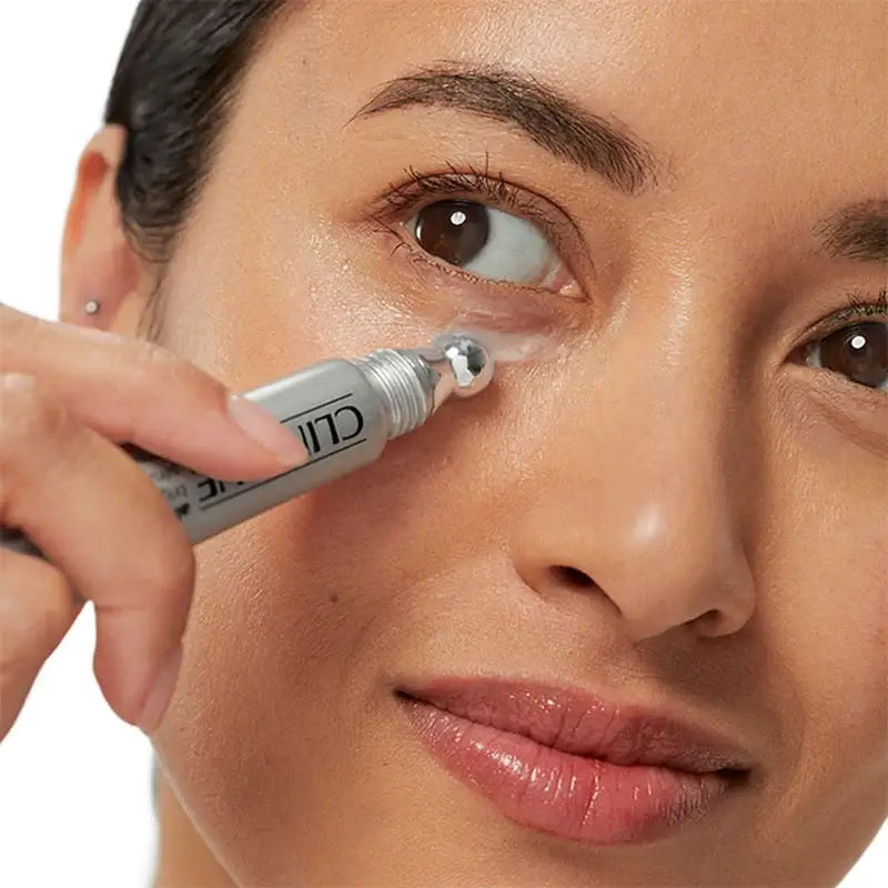 Clinique All About Eyes Sérum Concentrado Iluminador para os Olhos, 10 ml