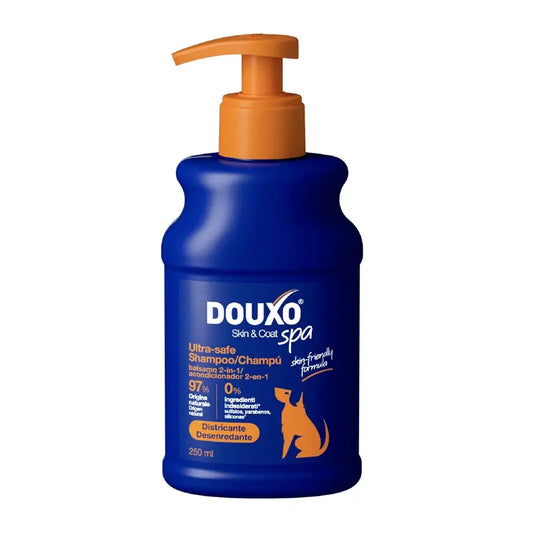 Douxo Skin & Coat Spa Champô e Condicionador 2 em 1 para Cães, 250 ml