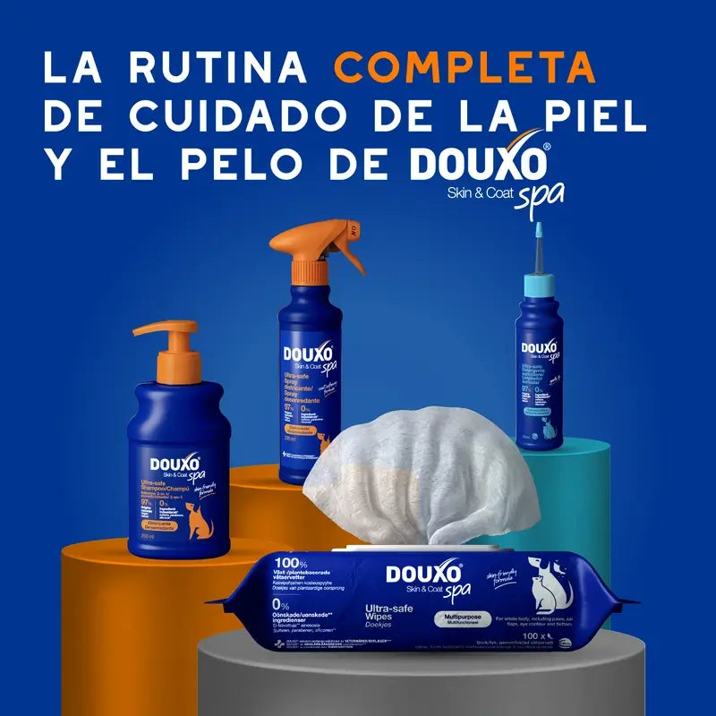 Douxo Skin & Coat Spa Champô e Condicionador 2 em 1 para Cães, 250 ml