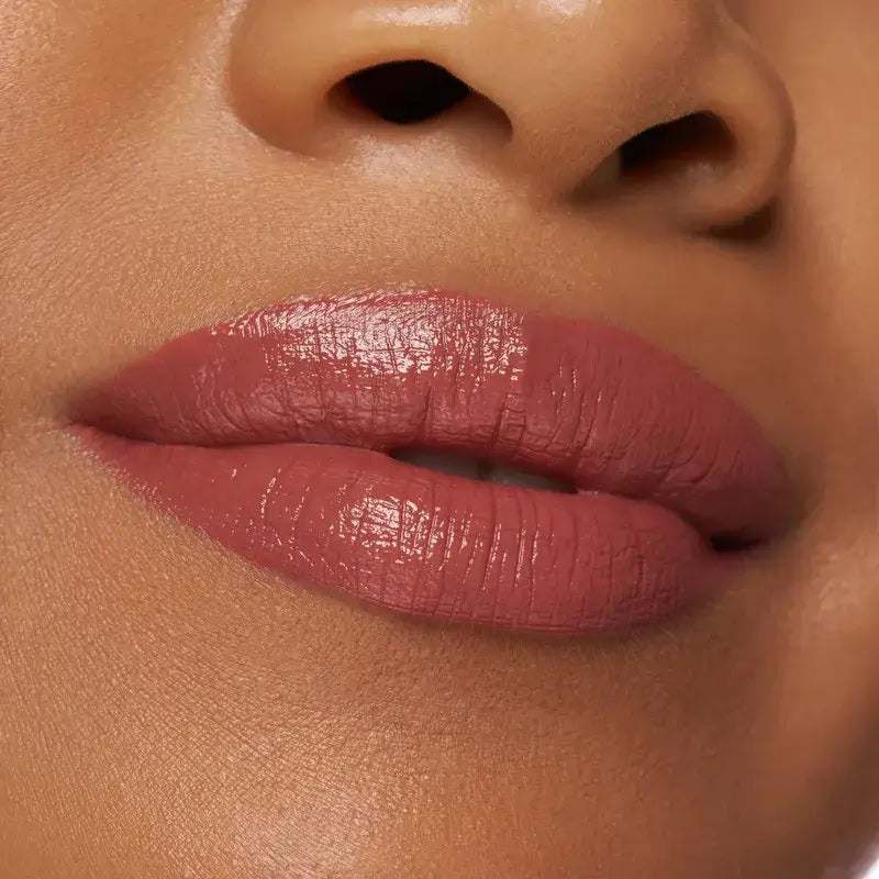 Essence Batom Satin Glow Brilho Luminoso 01 , 3,5 g