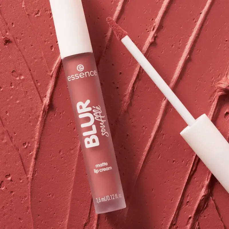 Batom Essence Matte Creamy Blur Soufflé 03, 3,6 ml