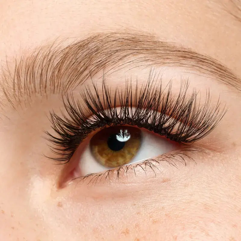 Essence Pestanas Falsas What The Fake! 04 , 1 gr