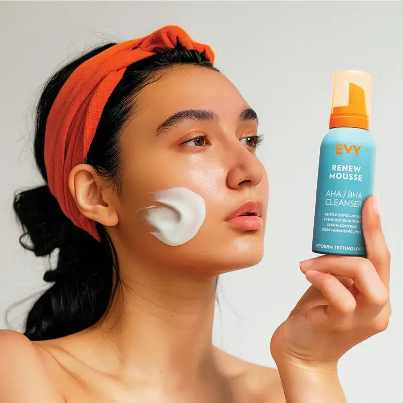 Mousse de Limpeza Diária para o Rosto Evy 100Ml