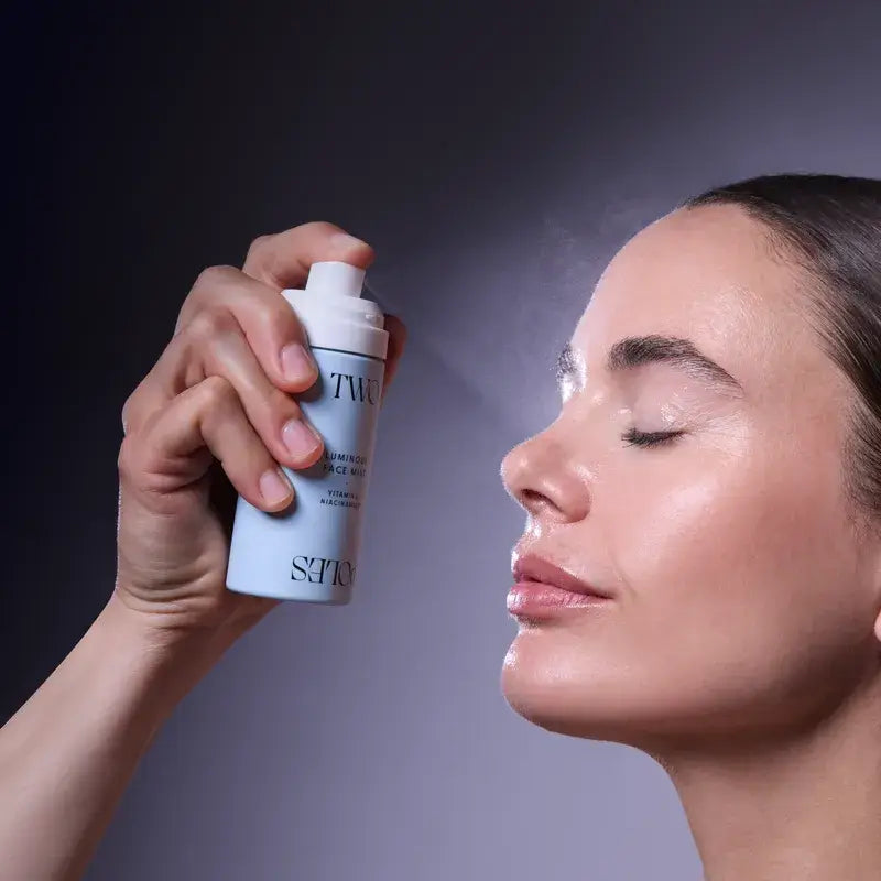 Névoa facial luminosa