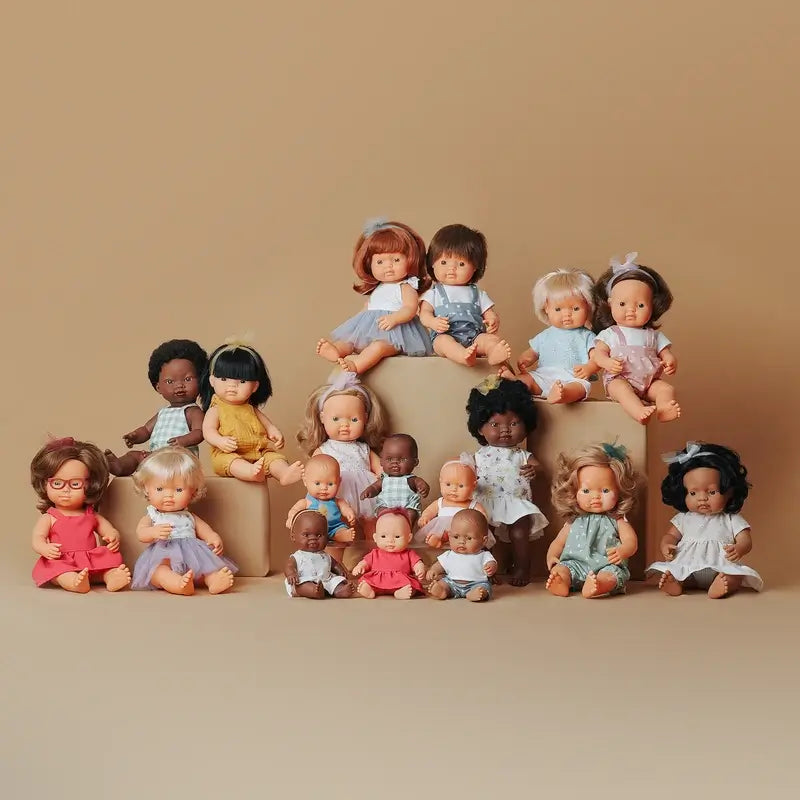 Boneca Africana Miniland 38 Cm Meus Amigos e Eu