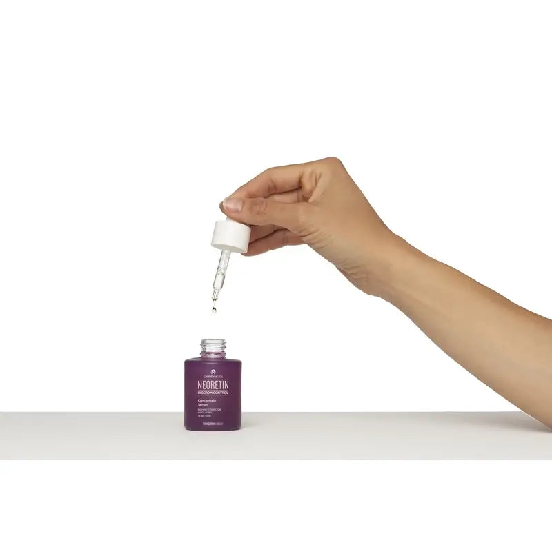Neoretin Discrom Control Concentrate Serum, 30 Ml