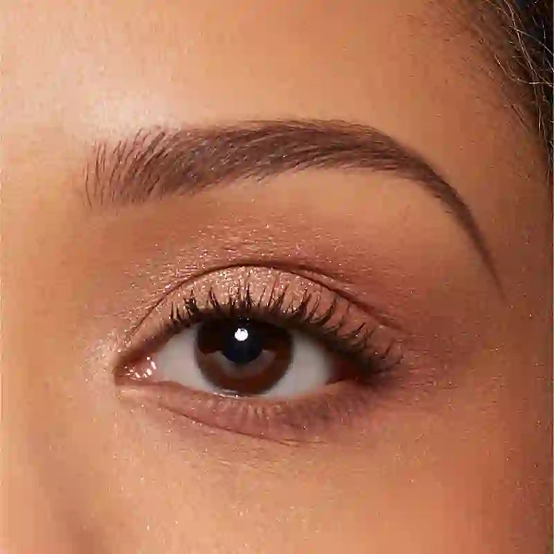 Lápis para sobrancelhas Nyx Perfecting Micro Brow Pencil. Cor morena, 0,09 gr