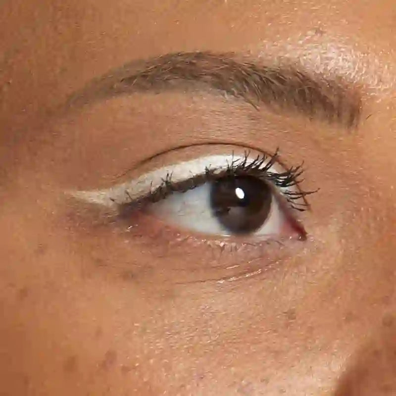 Nyx Eye Pencil Lápis de olhos Jumbo - Leite , 5 gr