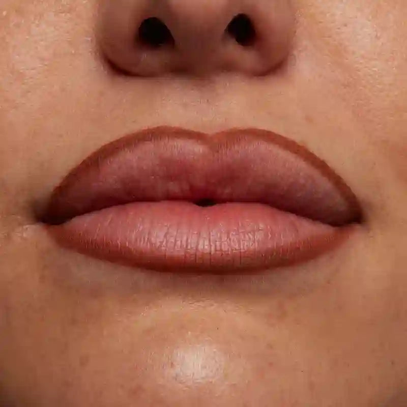 Nyx Line Loud Lipstick, Longa Duração, + Definido, + Espesso, Total Baller 07 , 1,2 gr