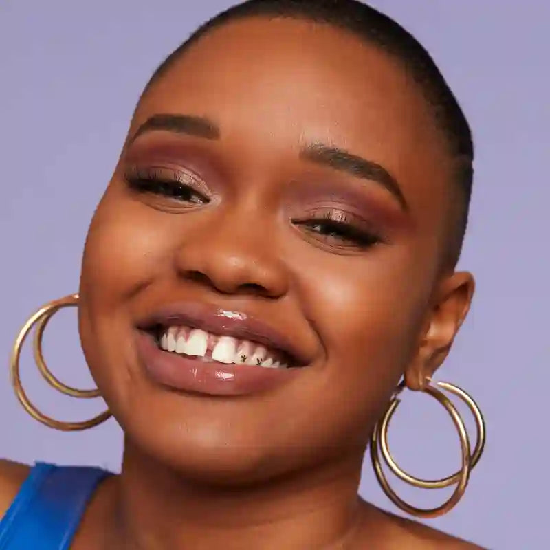 Nyx Professional Pó Matificante Can't Stop Won't Stop. Silencia o brilho, as imperfeições e os poros. Sombra 08 Mocha. , 6 gr