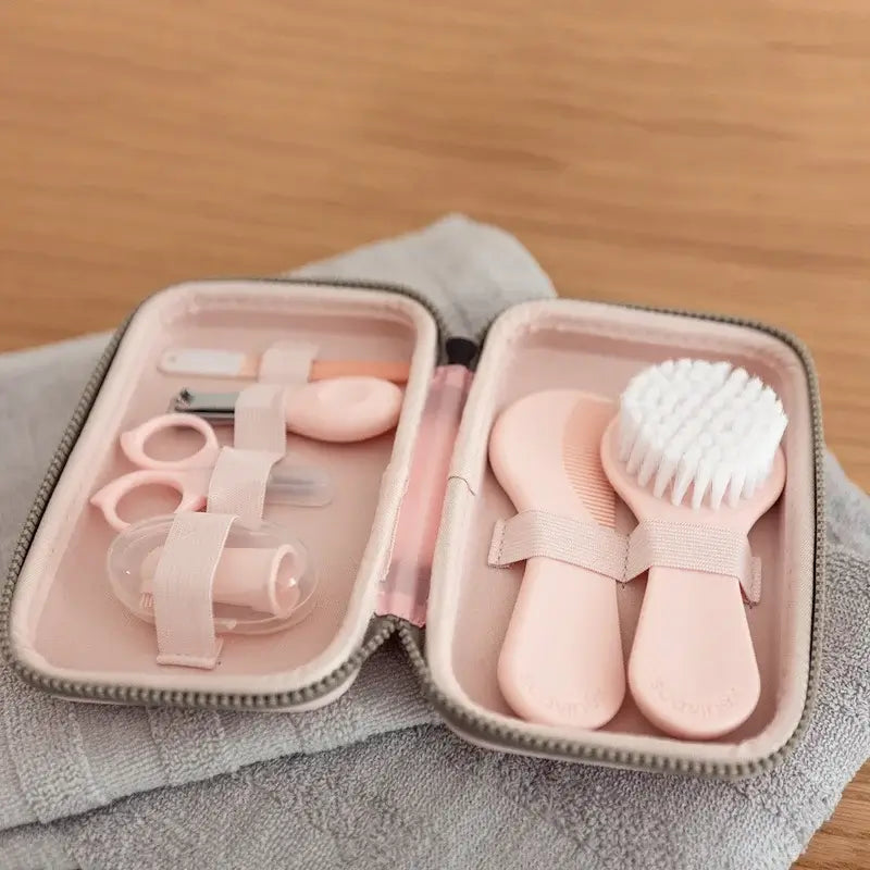 Conjunto de toilette para manicura para bebé Suavinex Rosa