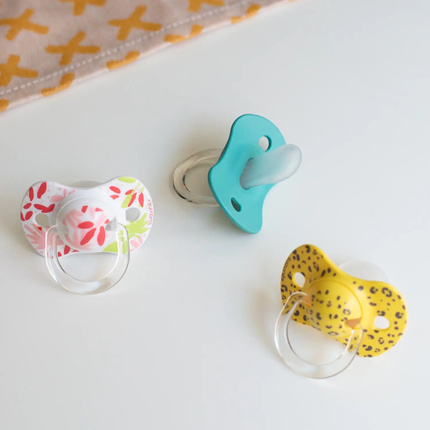 Suavinex Pack 2 Pacifiers Physiological Sx Pro Jungle Pink 18+M